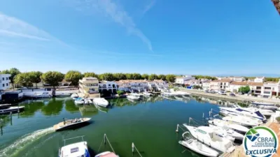 Apartment in Empuriabrava photo 4