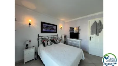 Apartment in Empuriabrava photo 13