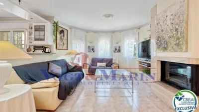 House on Carrer de la Rogera photo 22