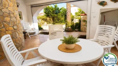 Villa in Empuriabrava photo 21