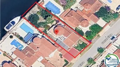 Villa in Empuriabrava photo 34