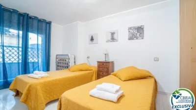 Apartment in Empuriabrava photo 15
