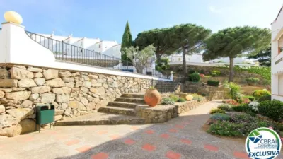 Apartamento en Port Esportiu-Canyelles-Puig Rom photo 24