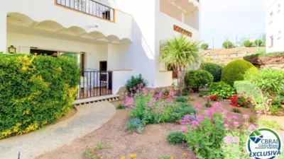 Apartamento en Port Esportiu-Canyelles-Puig Rom photo 5