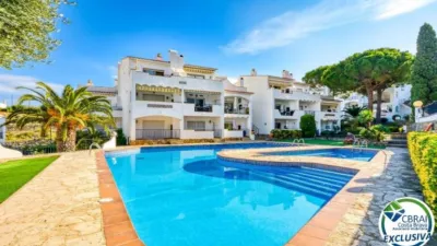 Apartamento en Port Esportiu-Canyelles-Puig Rom photo 2