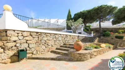 Apartamento en Port Esportiu-Canyelles-Puig Rom photo 23