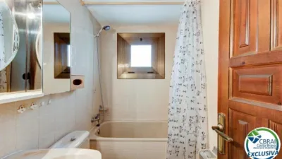 Apartamento en Port Esportiu-Canyelles-Puig Rom photo 20