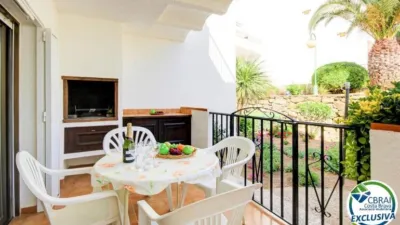 Apartamento en Port Esportiu-Canyelles-Puig Rom photo 4