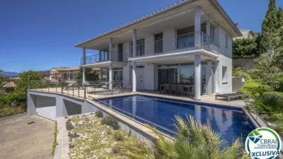 Villa in Palau-Saverdera photo 11