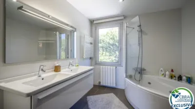 Villa in Palau-Saverdera photo 15