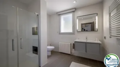Villa in Palau-Saverdera photo 21