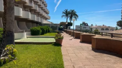 Apartment in Urbanización Caleta, 28 photo 17