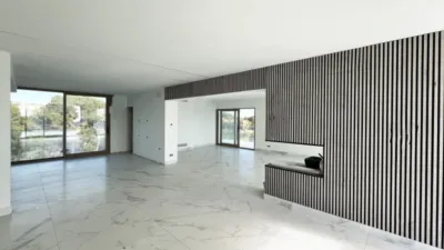 Detached family home in Camino del Planet photo 6