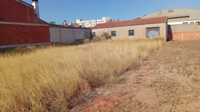 Terreno en venta en Villarrobledo - Més