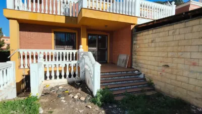 Semi-detached chalet in Manantiales-Cortijos del Sol-Fuensanguínea photo 5