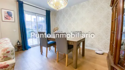 Chalet adosado en venta en Calle de Anselmo Miguel Nieto, Las Villas-Covaresa-Parque Alameda-La Rubia (Valladolid Capital) de 379.000 €