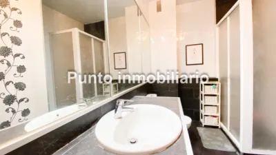 Chalet adosado en venta en Calle de Anselmo Miguel Nieto, Las Villas-Covaresa-Parque Alameda-La Rubia (Valladolid Capital) de 379.000 €