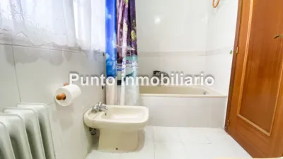 Chalet adosado en venta en Calle de Anselmo Miguel Nieto, Las Villas-Covaresa-Parque Alameda-La Rubia (Valladolid Capital) de 379.000 €