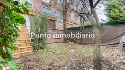 Chalet adosado en venta en Calle de Anselmo Miguel Nieto, Las Villas-Covaresa-Parque Alameda-La Rubia (Valladolid Capital) de 379.000 €