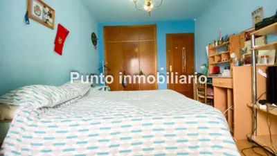 Chalet adosado en venta en Calle de Anselmo Miguel Nieto, Las Villas-Covaresa-Parque Alameda-La Rubia (Valladolid Capital) de 379.000 €