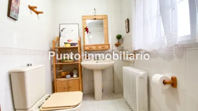 Chalet adosado en venta en Calle de Anselmo Miguel Nieto, Las Villas-Covaresa-Parque Alameda-La Rubia (Valladolid Capital) de 379.000 €