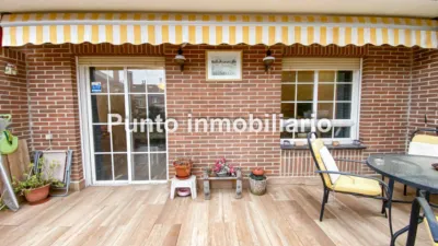 Chalet adosado en venta en Calle de Anselmo Miguel Nieto, Las Villas-Covaresa-Parque Alameda-La Rubia (Valladolid Capital) de 379.000 €