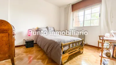 Chalet adosado en venta en Calle de Anselmo Miguel Nieto, Las Villas-Covaresa-Parque Alameda-La Rubia (Valladolid Capital) de 379.000 €