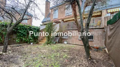 Chalet adosado en venta en Calle de Anselmo Miguel Nieto, Las Villas-Covaresa-Parque Alameda-La Rubia (Valladolid Capital) de 379.000 €