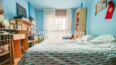 Chalet adosado en venta en Calle de Anselmo Miguel Nieto, Las Villas-Covaresa-Parque Alameda-La Rubia (Valladolid Capital) de 379.000 €