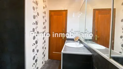 Chalet adosado en venta en Calle de Anselmo Miguel Nieto, Las Villas-Covaresa-Parque Alameda-La Rubia (Valladolid Capital) de 379.000 €