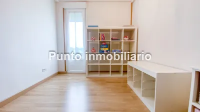 Piso en venta en Calle de Joaquín Velasco Martín, Huerta del Rey-Arturo Eyríes (Valladolid Capital) de 175.000 €