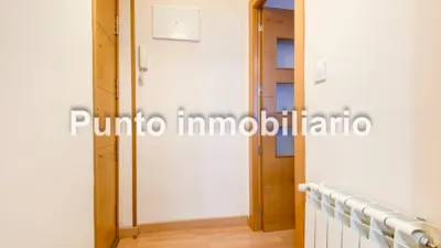 Piso en venta en Calle de Joaquín Velasco Martín, Huerta del Rey-Arturo Eyríes (Valladolid Capital) de 175.000 €