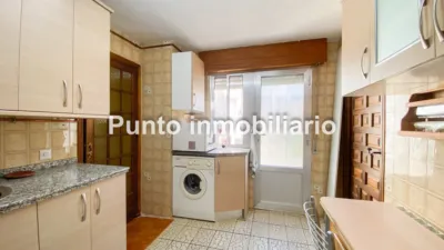 Chalet pareado en venta en Calle de Catalpa, Puente Herrera (Tudela de Duero) de 220.000 €