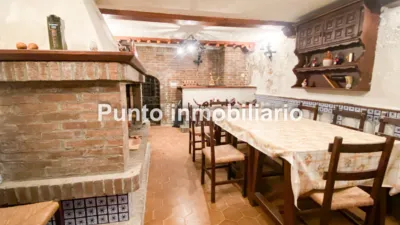 Chalet pareado en venta en Calle de Catalpa, Puente Herrera (Tudela de Duero) de 220.000 €