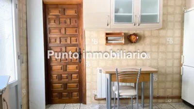 Chalet pareado en venta en Calle de Catalpa, Puente Herrera (Tudela de Duero) de 220.000 €