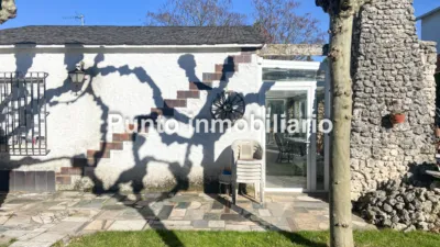 Chalet pareado en venta en Calle de Catalpa, Puente Herrera (Tudela de Duero) de 220.000 €