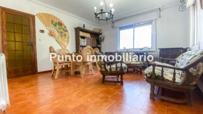 Chalet pareado en venta en Calle de Catalpa, Puente Herrera (Tudela de Duero) de 220.000 €