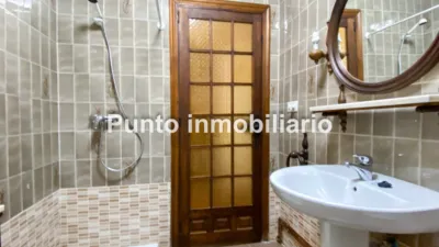 Chalet pareado en venta en Calle de Catalpa, Puente Herrera (Tudela de Duero) de 220.000 €
