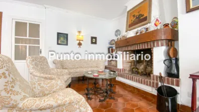 Chalet unifamiliar en venta en Calle de la Resina, Pinar de Antequera-Puente Duero (Valladolid Capital) de 395.000 €