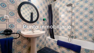 Chalet unifamiliar en venta en Calle de la Resina, Pinar de Antequera-Puente Duero (Valladolid Capital) de 395.000 €