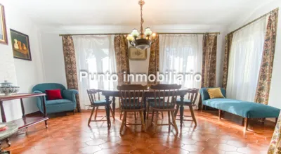 Chalet unifamiliar en venta en Calle de la Resina, Pinar de Antequera-Puente Duero (Valladolid Capital) de 395.000 €