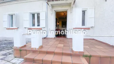 Chalet unifamiliar en venta en Calle de la Resina, Pinar de Antequera-Puente Duero (Valladolid Capital) de 395.000 €