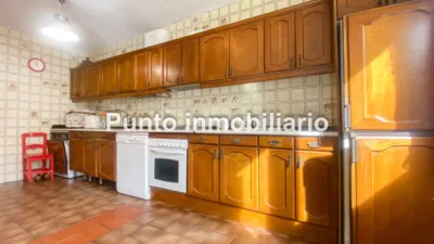 Chalet unifamiliar en venta en Calle de la Resina, Pinar de Antequera-Puente Duero (Valladolid Capital) de 395.000 €