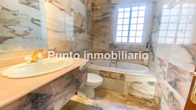 Piso en venta en Paseo de Zorrilla, cerca de Calle del Espíritu Santo, Paseo Zorrilla-Campo Grande-Cuatro de Marzo (Valladolid Capital) de 380.000 €