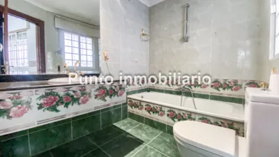 Piso en venta en Paseo de Zorrilla, cerca de Calle del Espíritu Santo, Paseo Zorrilla-Campo Grande-Cuatro de Marzo (Valladolid Capital) de 380.000 €