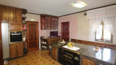 Casa unifamiliar en venta en Calle Tolda Meilan, Parroquias Este (Lugo Capital) de 495.000 €