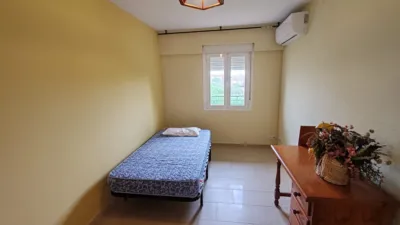 Apartamento en alquiler en Calle Castillo de Alcalá de Guadaira, 3, Tabladilla-Bami (Distrito Sur. Sevilla Capital) de 990 €<span>/mes</span>