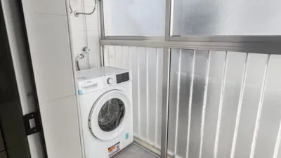 Apartamento en alquiler en Calle Castillo de Alcalá de Guadaira, 3, Tabladilla-Bami (Distrito Sur. Sevilla Capital) de 990 €<span>/mes</span>