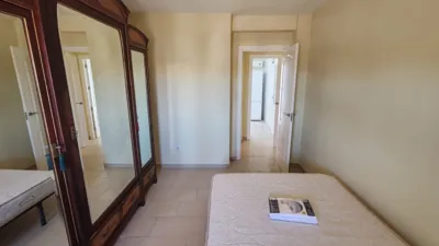 Apartamento en alquiler en Calle Castillo de Alcalá de Guadaira, 3, Tabladilla-Bami (Distrito Sur. Sevilla Capital) de 990 €<span>/mes</span>