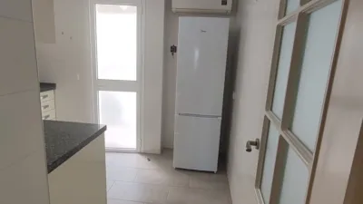 Apartamento en alquiler en Calle Castillo de Alcalá de Guadaira, 3, Tabladilla-Bami (Distrito Sur. Sevilla Capital) de 990 €<span>/mes</span>